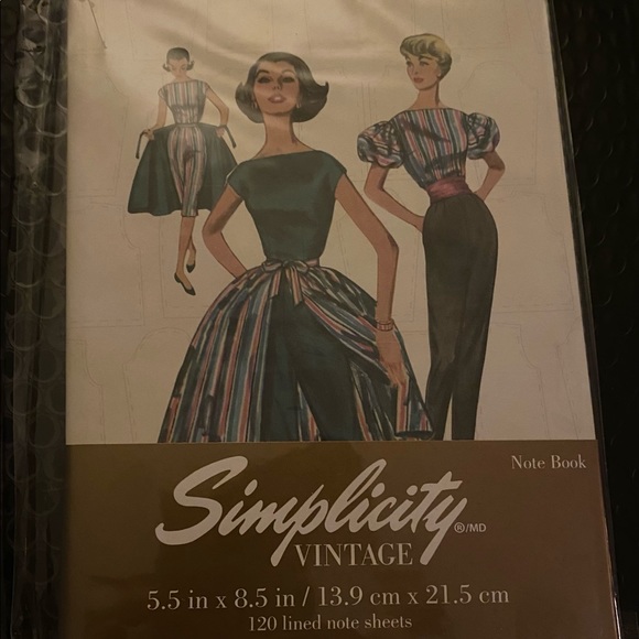 Brand New Vintage Look Notebook - Picture 1 of 4